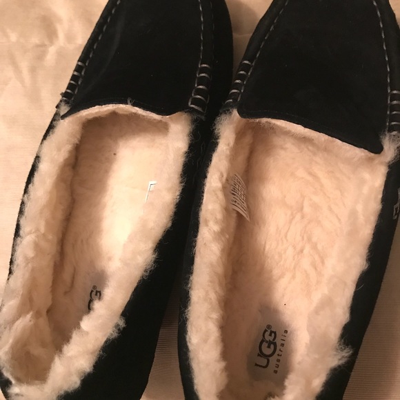 UGG Ansley Loafer/Moccasins size 12 Like New! - Picture 2 of 7